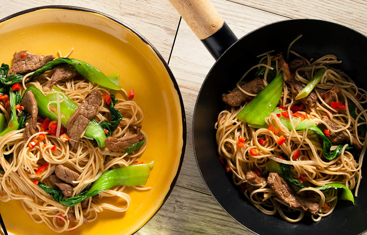 Beef Chow Mein — Blue Dragon